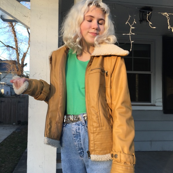 faux leather fur jacket - Picture 3 of 4